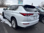 2023 Mitsubishi Outlander ES