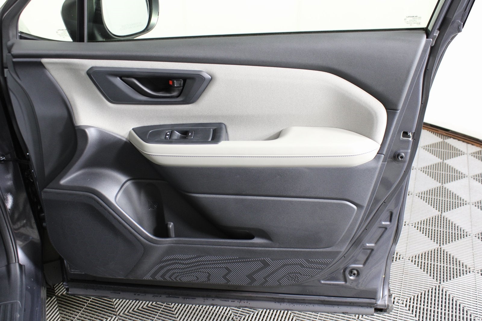 2025 Subaru Forester Base