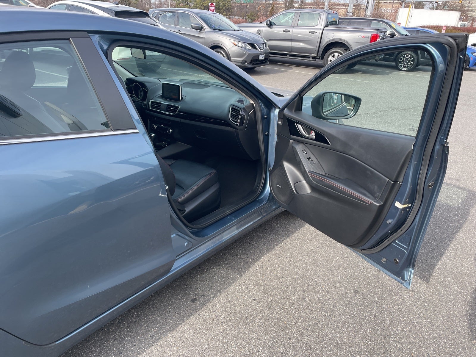 2014 Mazda Mazda3 i Grand Touring