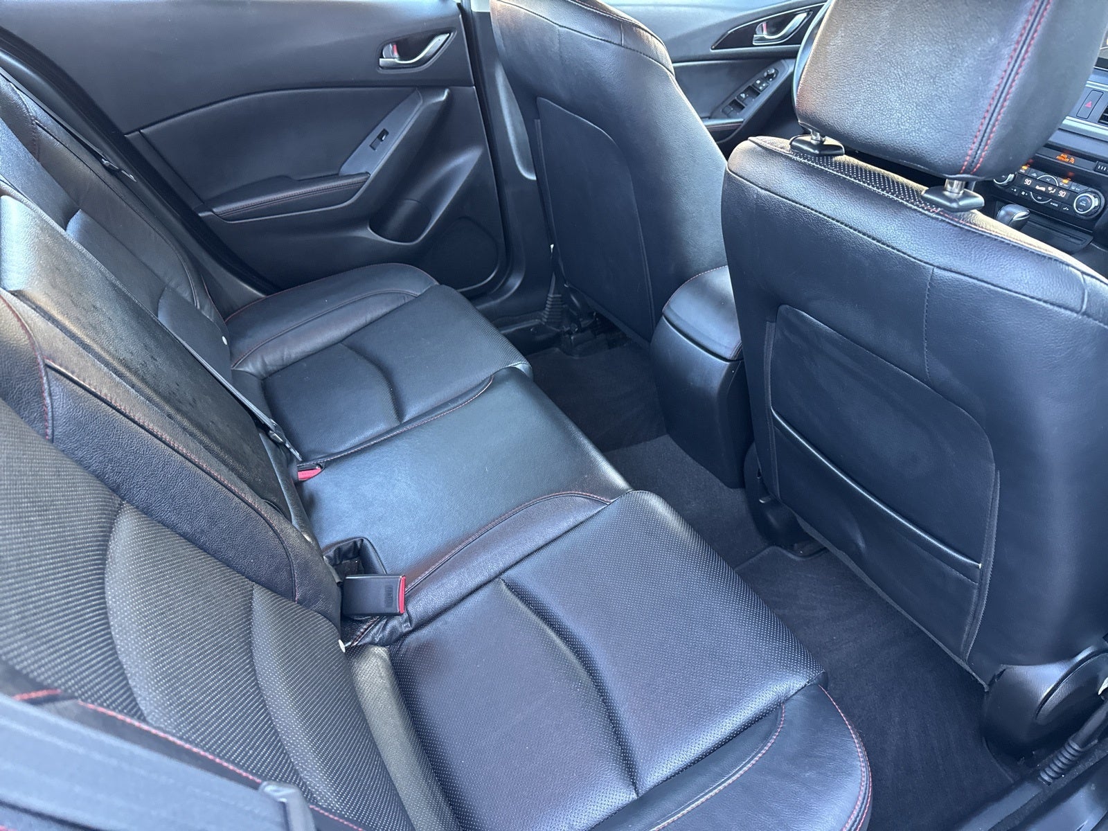 2014 Mazda Mazda3 s Grand Touring