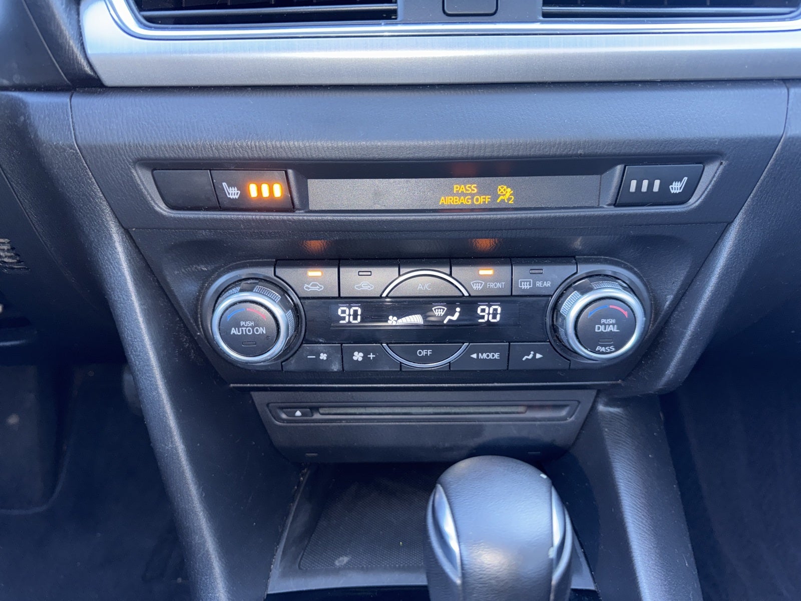 2014 Mazda Mazda3 s Grand Touring