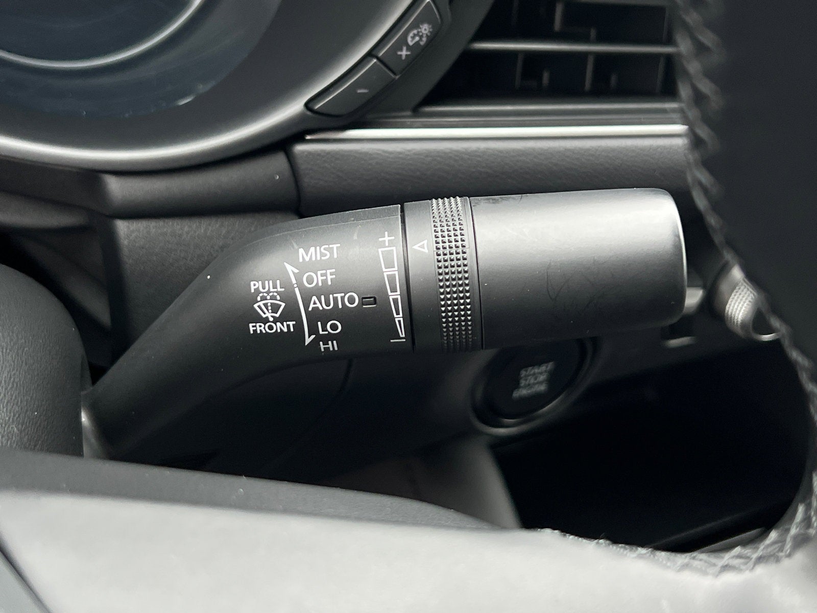 2025 Mazda Mazda3 2.5 S Select Sport