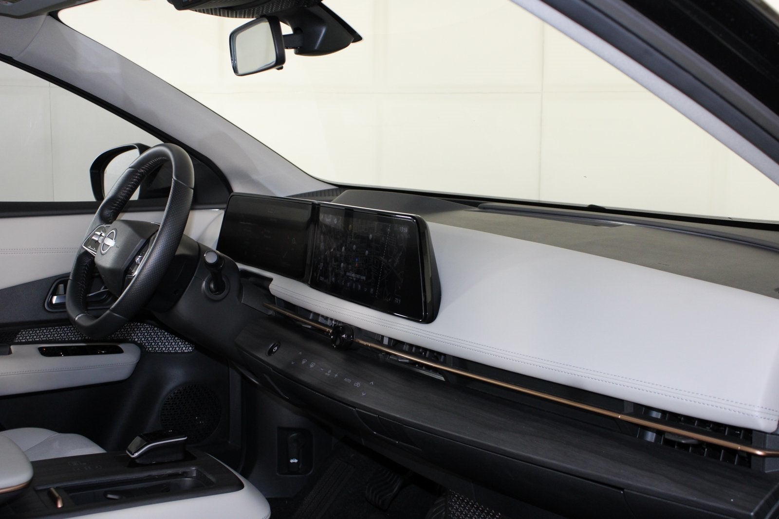 2023 Nissan Ariya ENGAGE