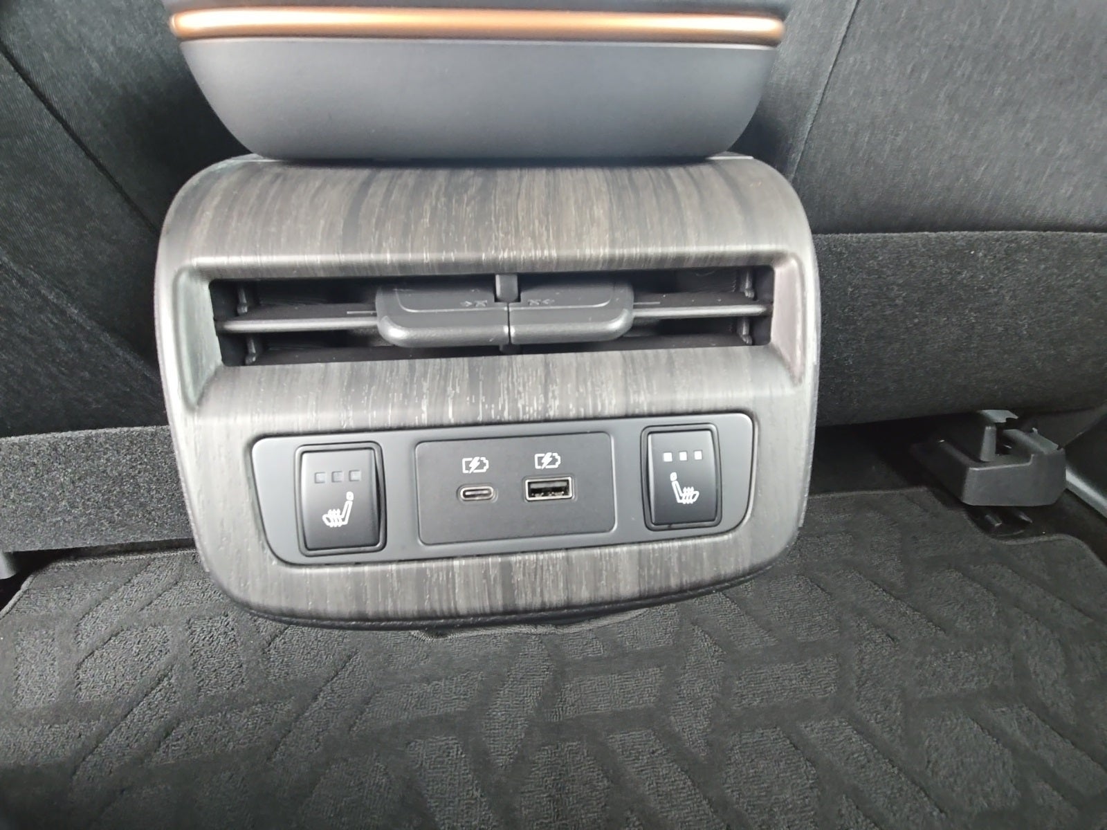 2023 Nissan Ariya EVOLVE+