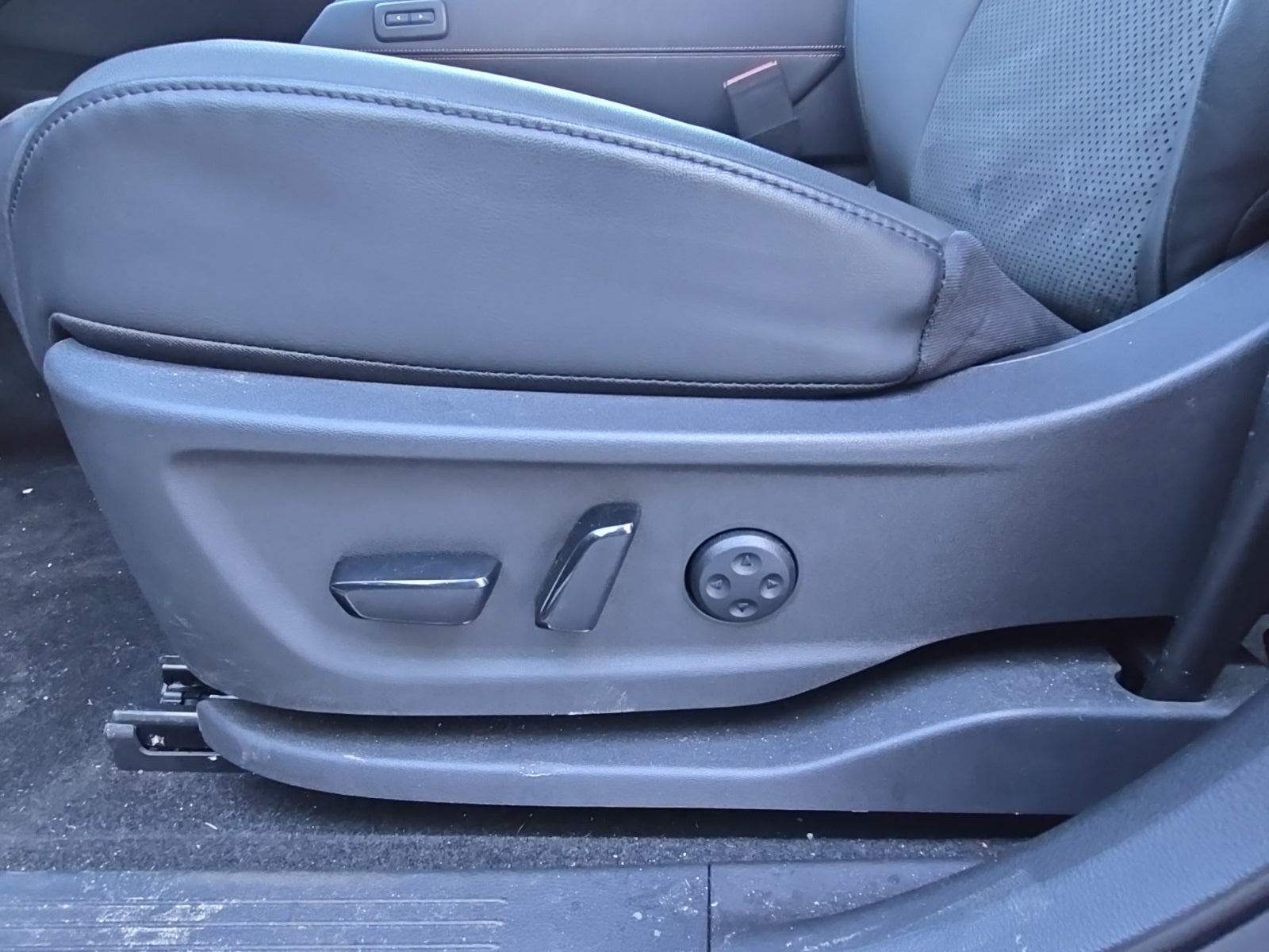 2024 Nissan Ariya EVOLVE+