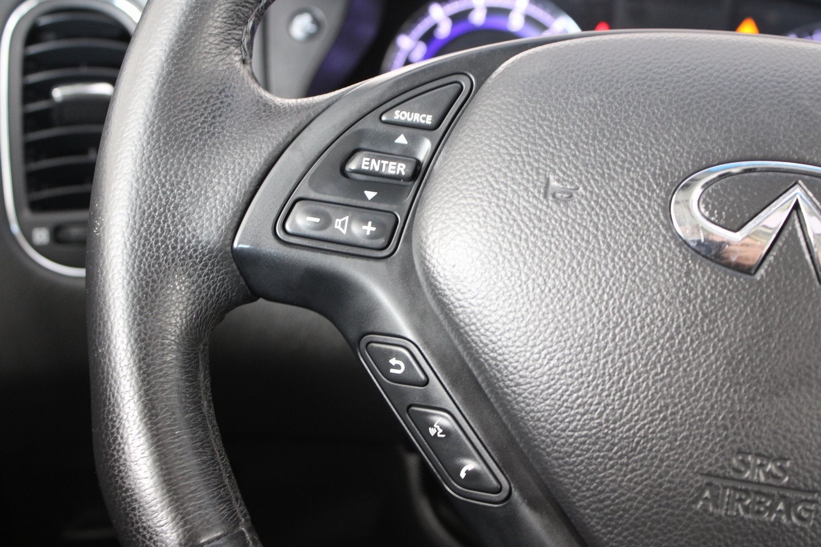 2017 INFINITI QX50 Base