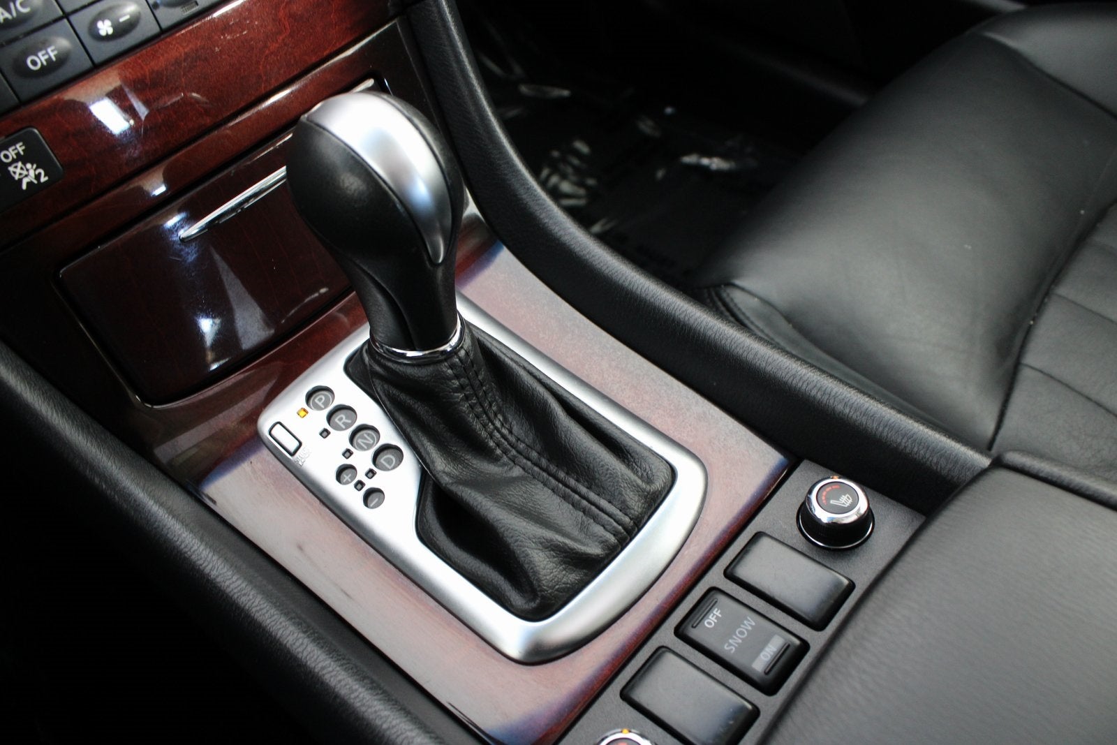 2017 INFINITI QX50 Base