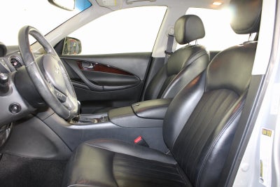 2017 INFINITI QX50 Base