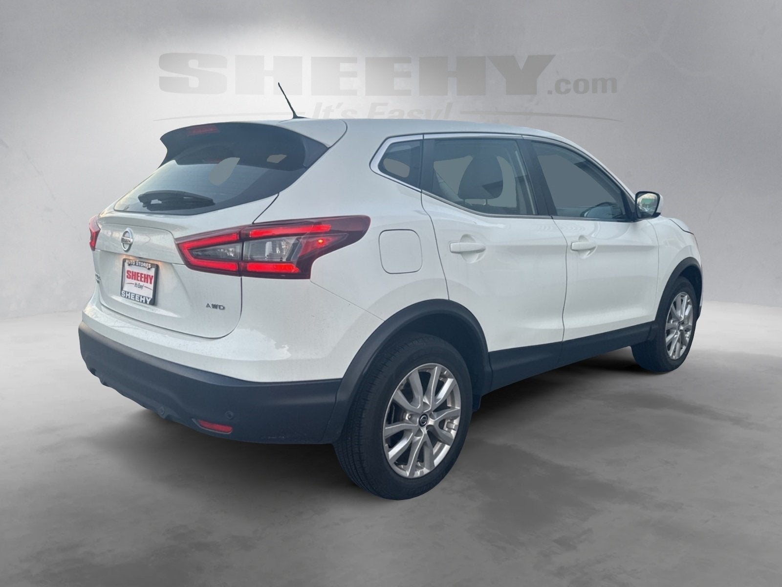 2022 Nissan Rogue Sport S