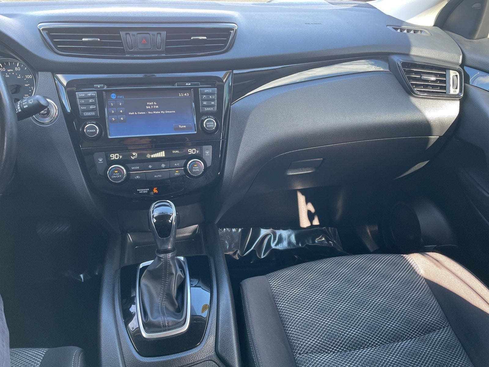 2017 Nissan Rogue Sport SV