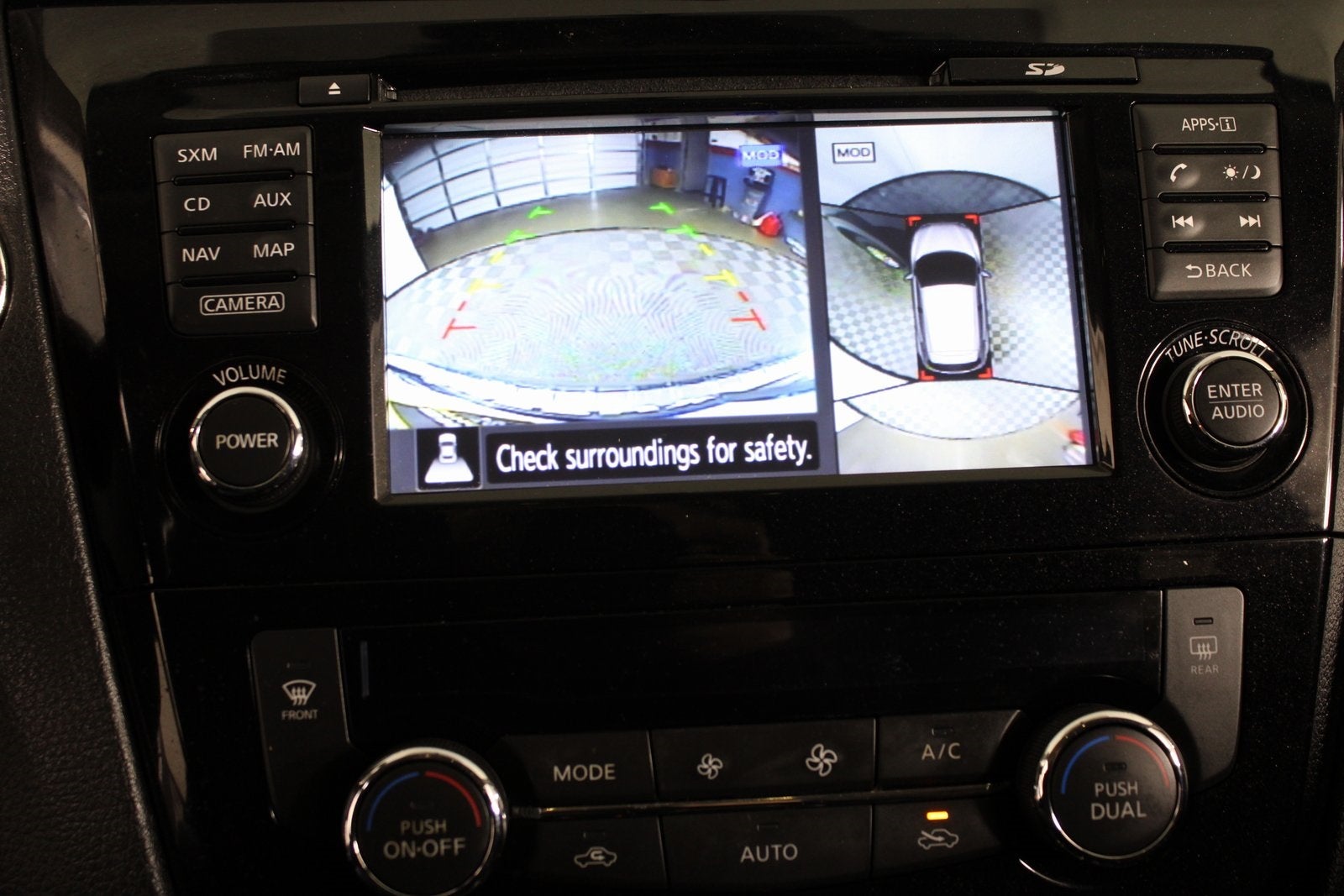 2017 Nissan Rogue Sport SV