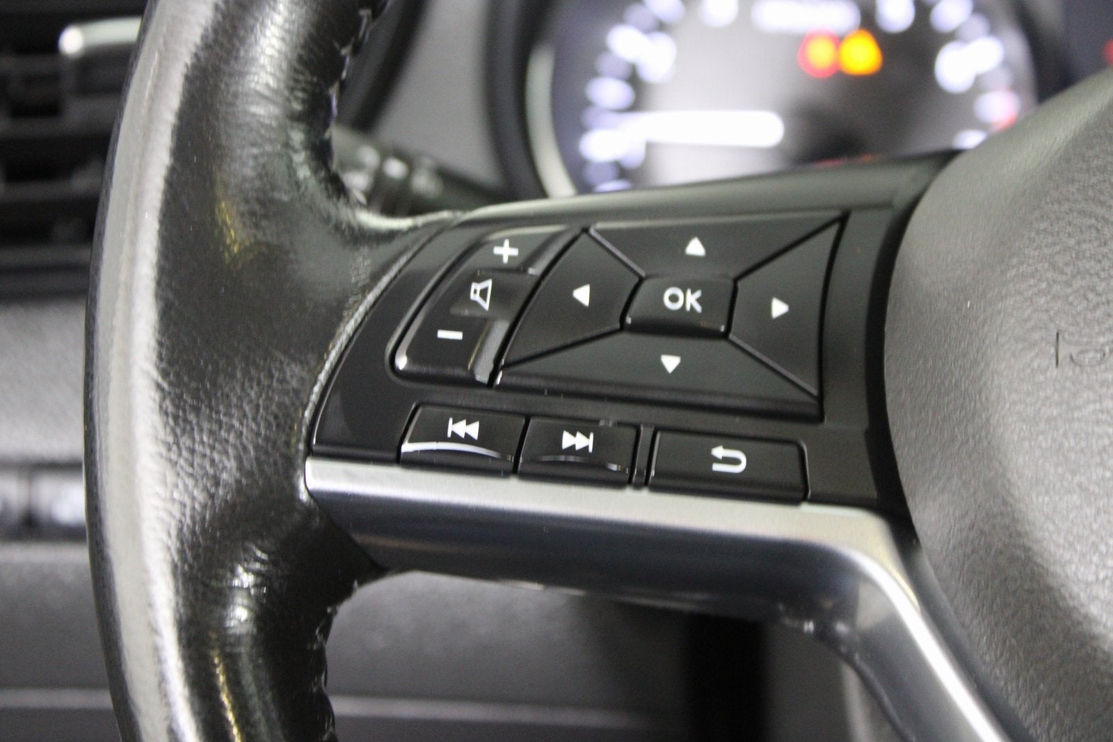 2017 Nissan Rogue Sport SV