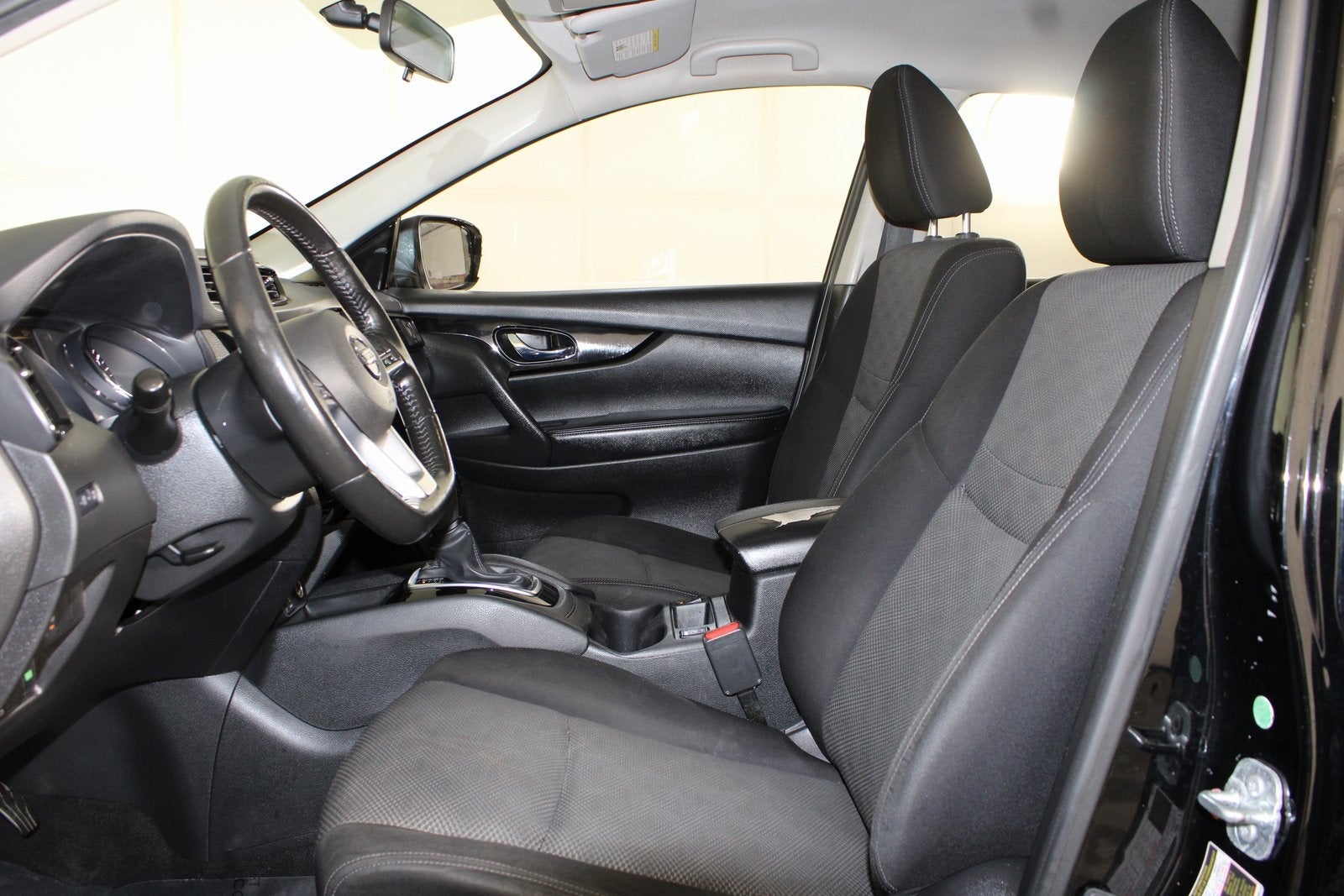 2017 Nissan Rogue Sport SV