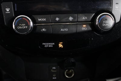 2017 Nissan Rogue Sport SV