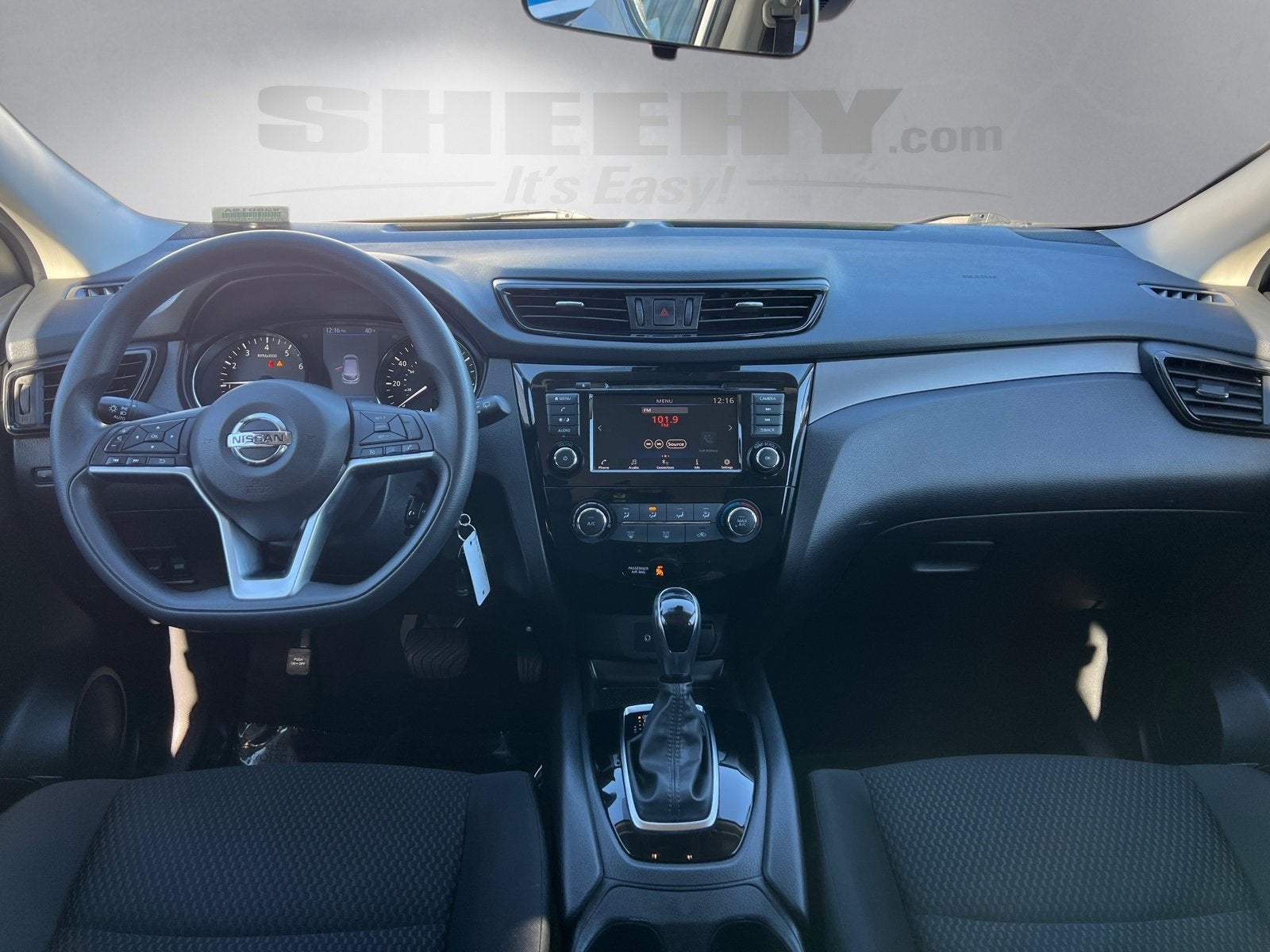 2020 Nissan Rogue Sport S