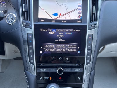 2015 INFINITI Q50 Premium