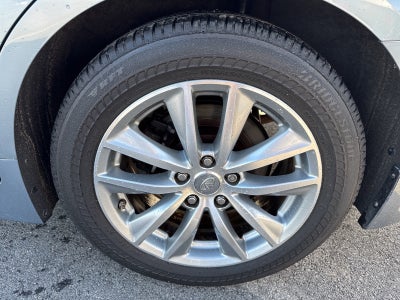 2015 INFINITI Q50 Premium