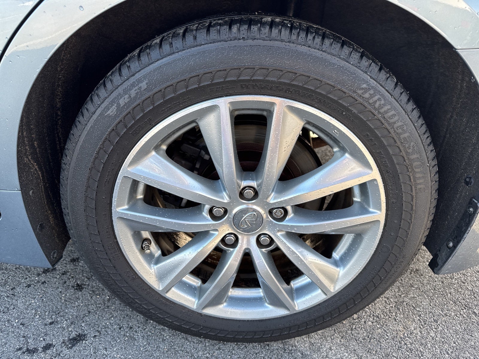 2015 INFINITI Q50 Premium