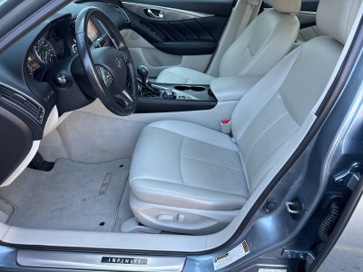 2015 INFINITI Q50 Premium