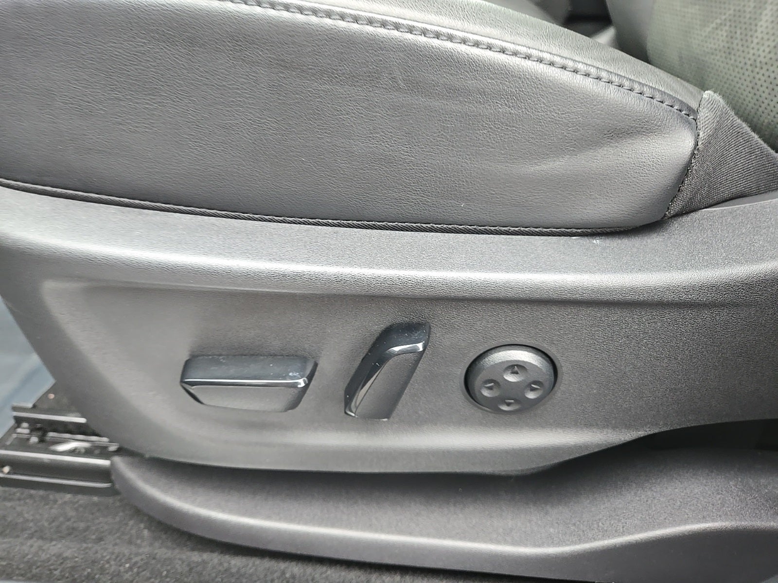 2023 Nissan Ariya ENGAGE e-4ORCE