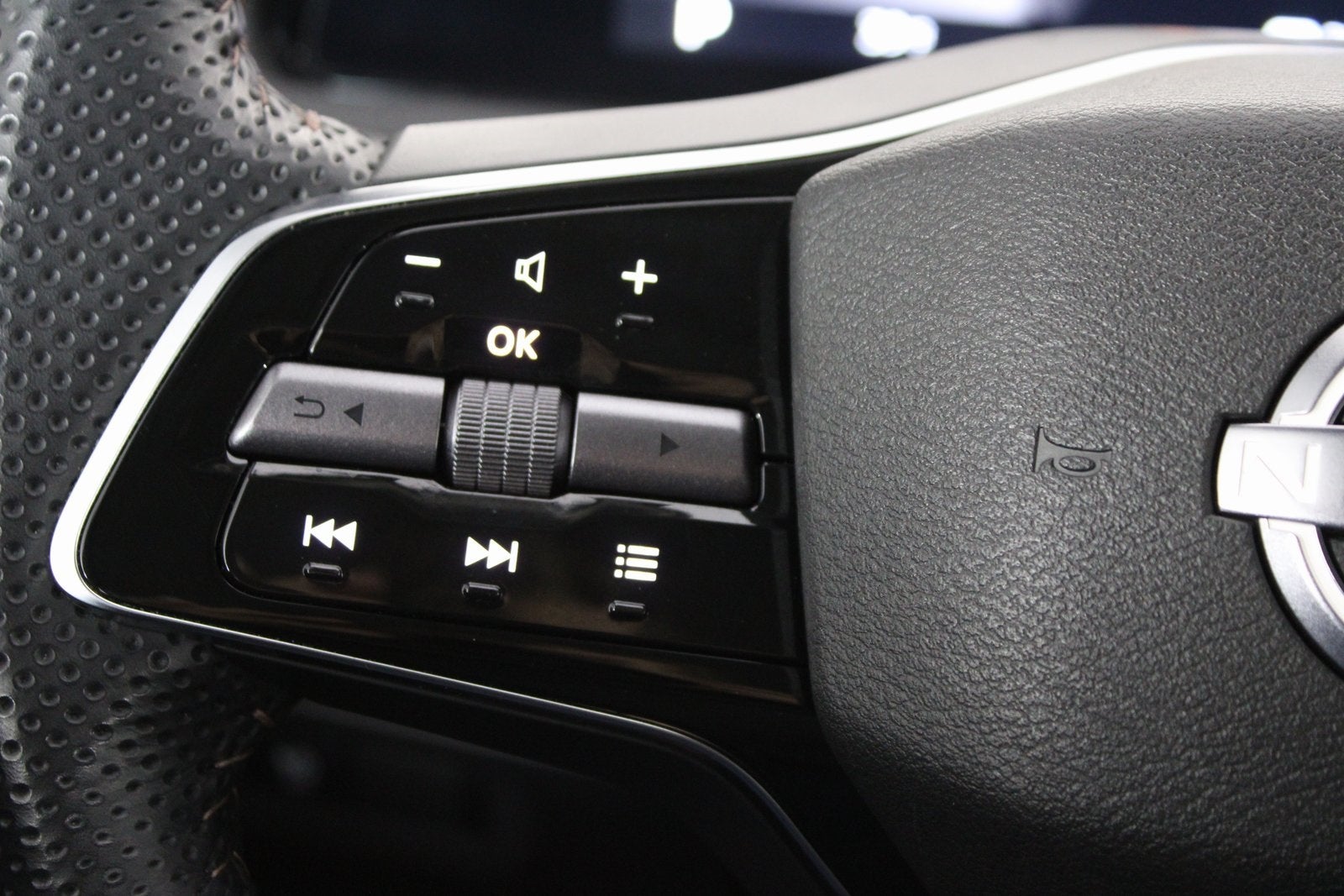 2023 Nissan Ariya ENGAGE e-4ORCE