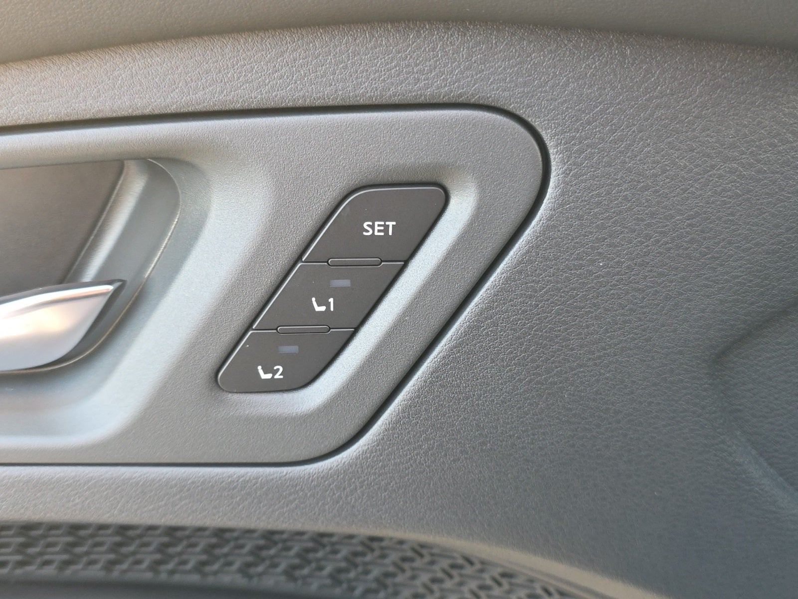 2024 Nissan Ariya ENGAGE e-4ORCE