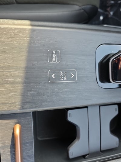 2024 Nissan Ariya ENGAGE e-4ORCE