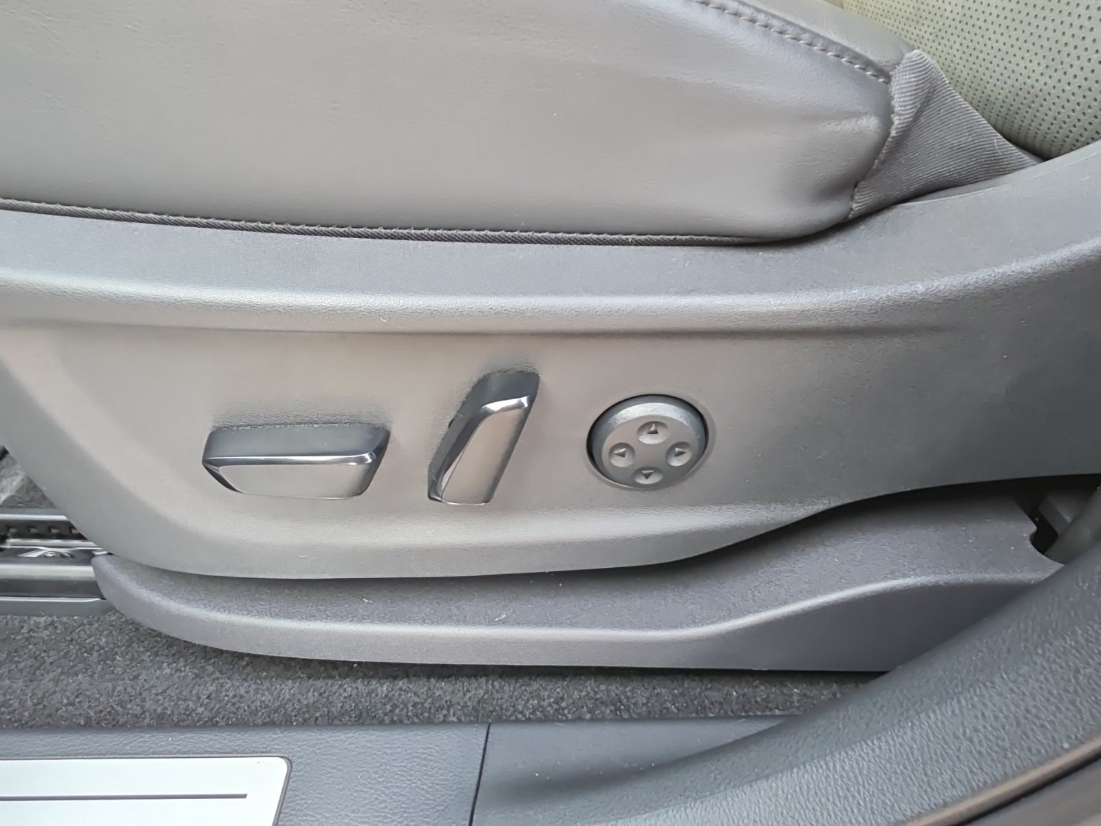 2024 Nissan Ariya ENGAGE e-4ORCE