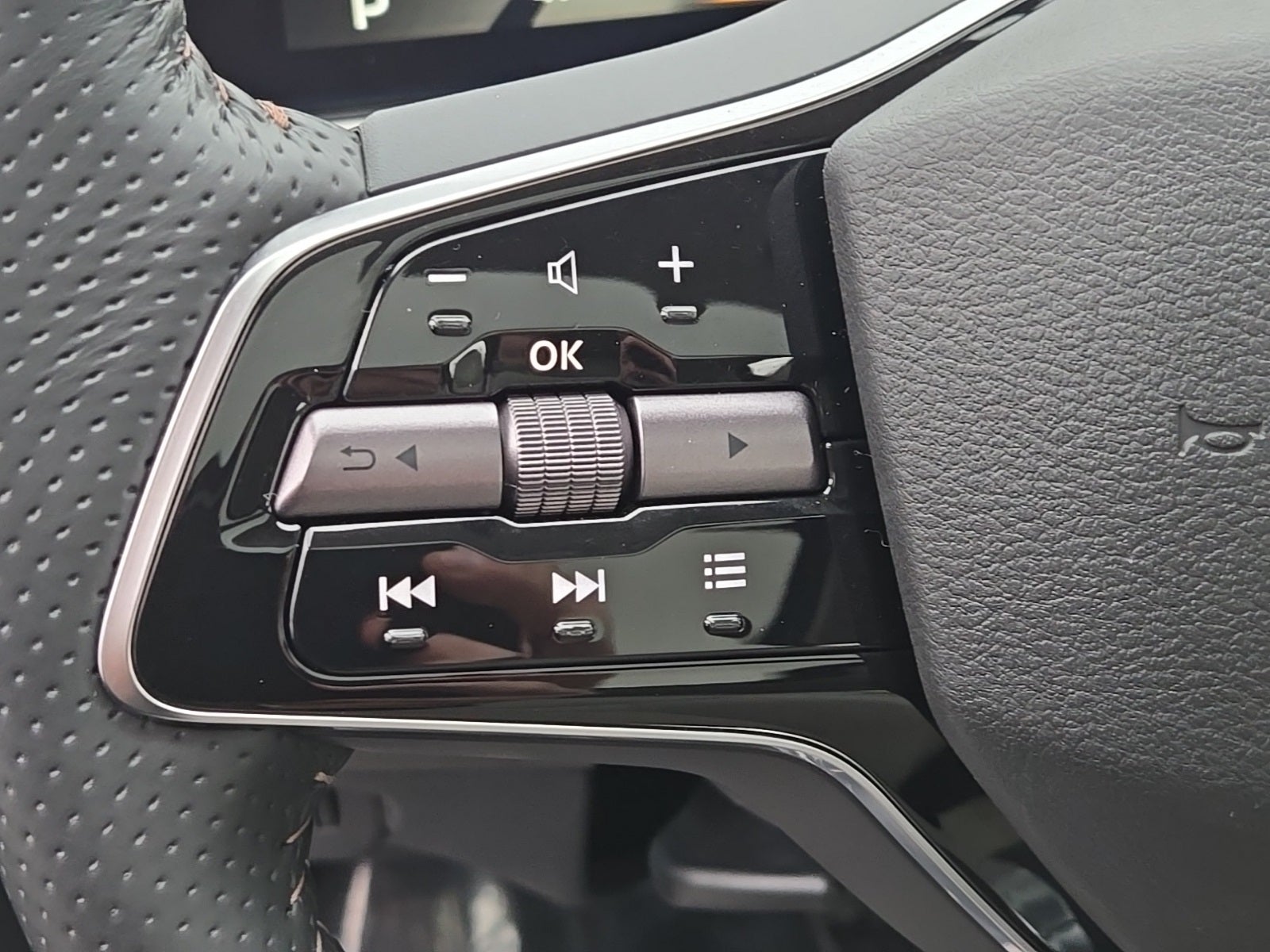 2023 Nissan Ariya EVOLVE+ e-4ORCE