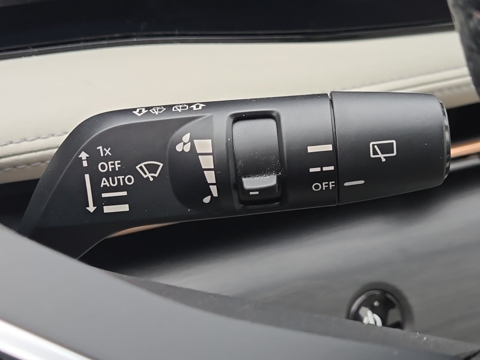 2023 Nissan Ariya EVOLVE+ e-4ORCE