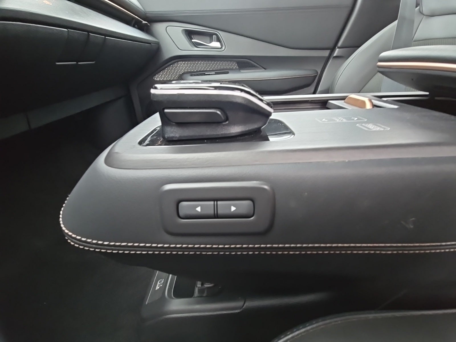 2024 Nissan Ariya ENGAGE+ e-4ORCE