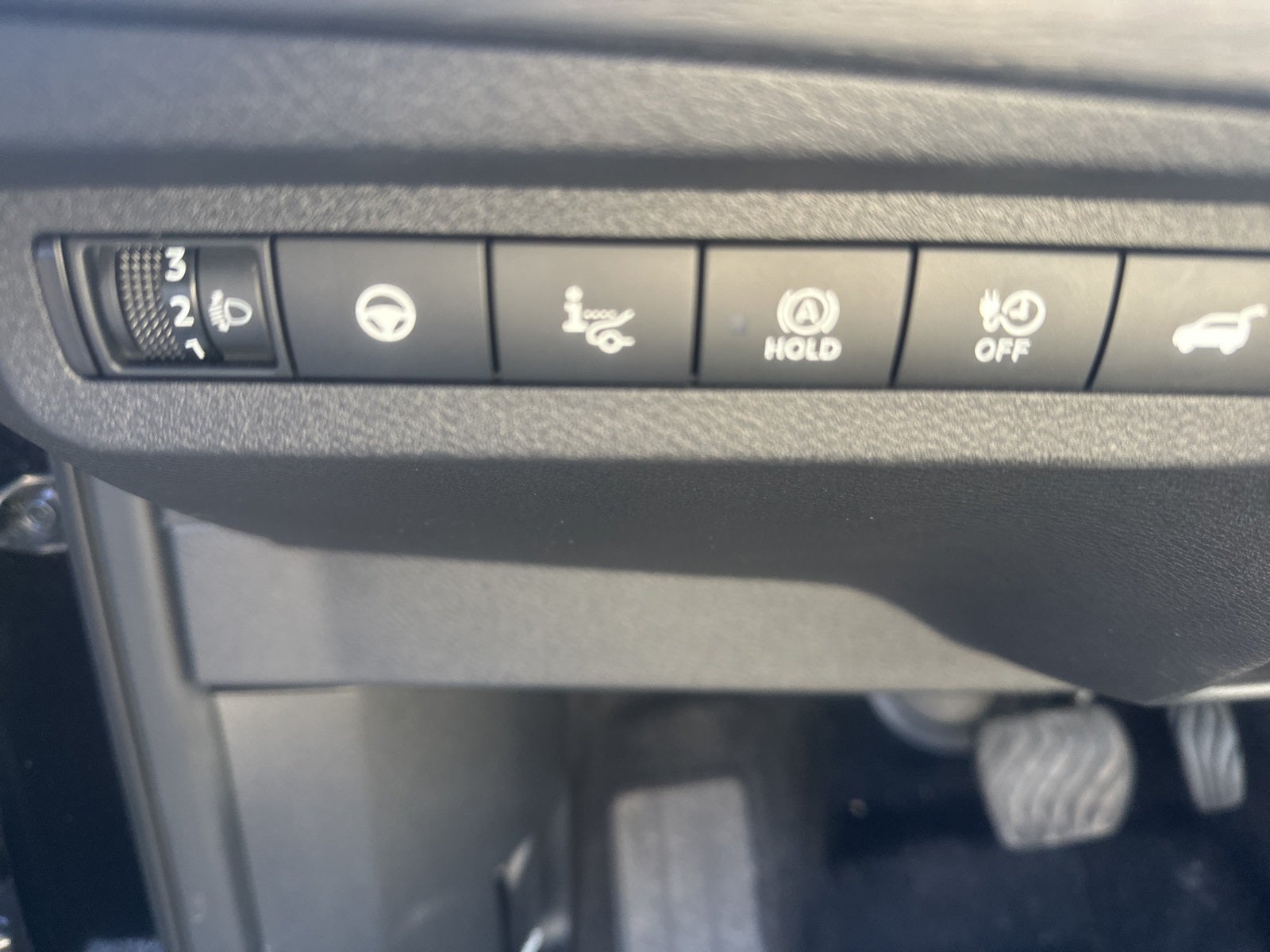 2023 Nissan Ariya EVOLVE+ e-4ORCE