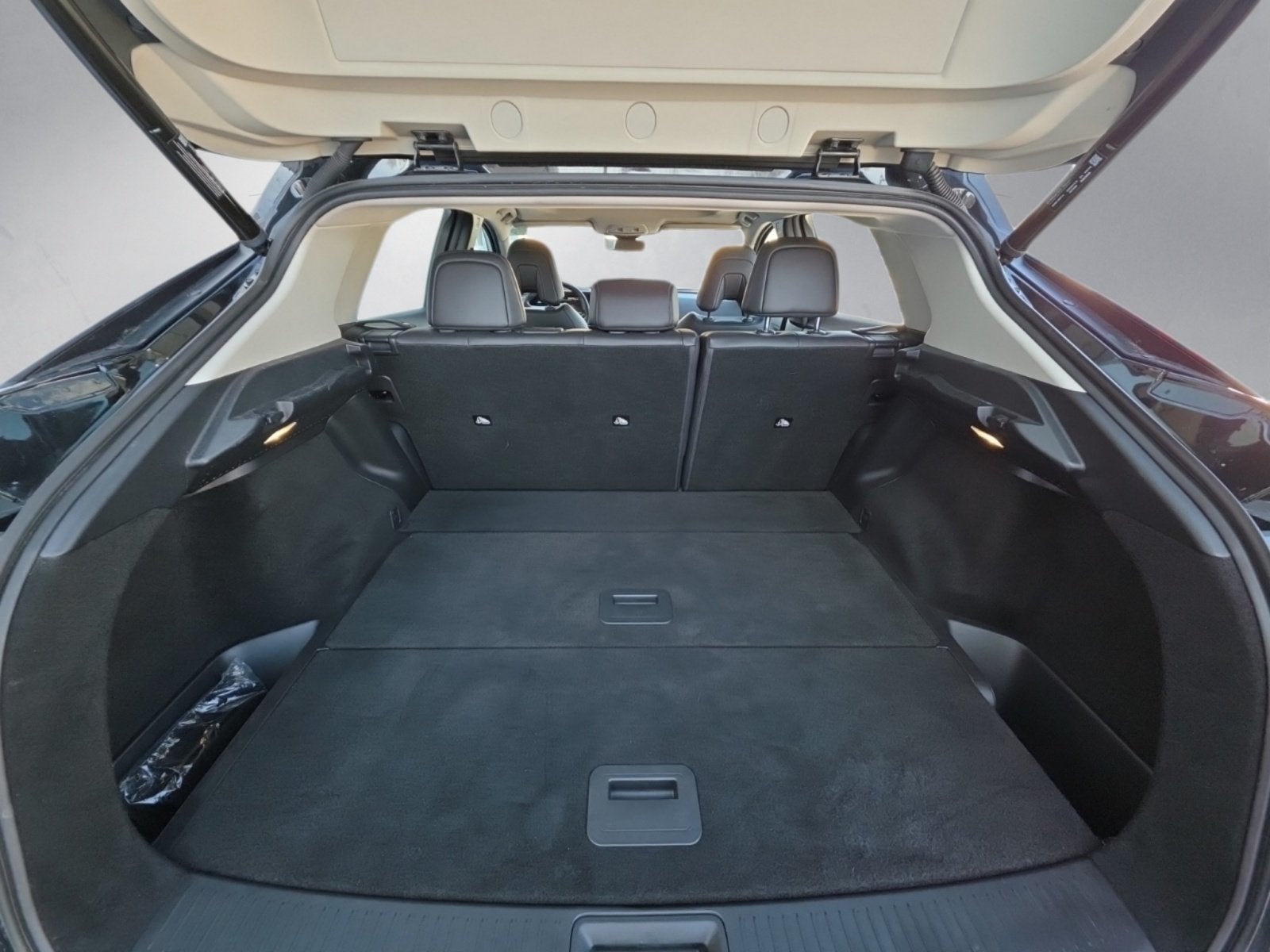 2023 Nissan Ariya EVOLVE+ e-4ORCE