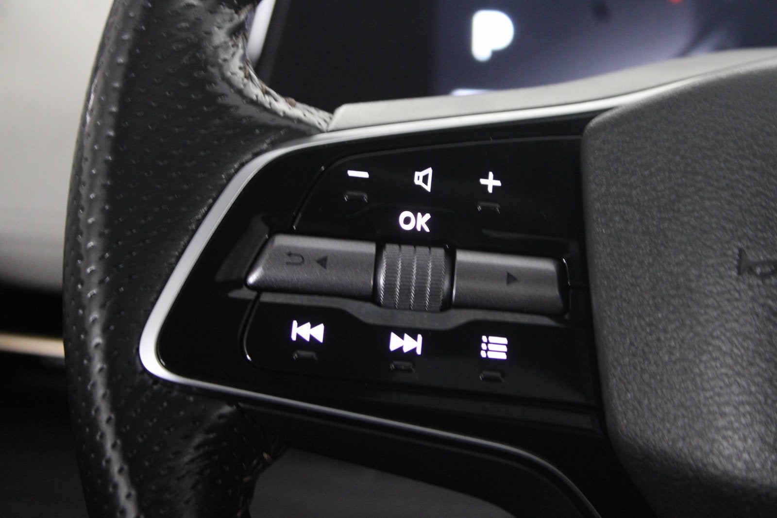 2023 Nissan Ariya EVOLVE+ e-4ORCE