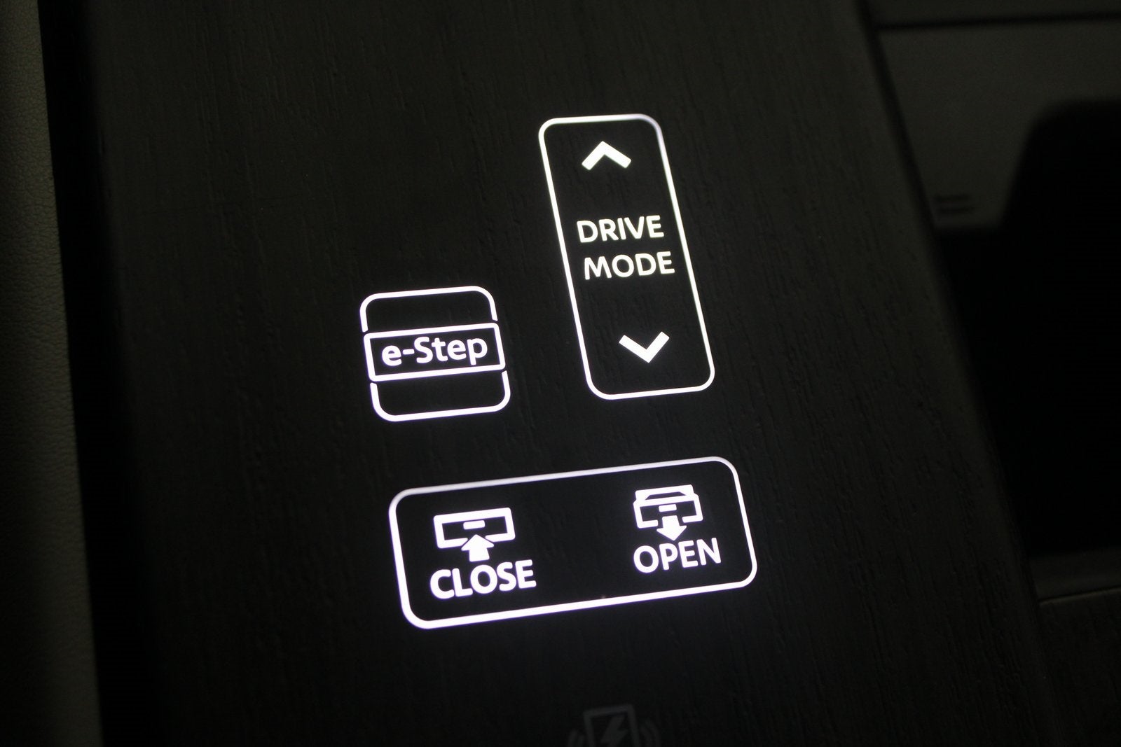 2023 Nissan Ariya EVOLVE+ e-4ORCE