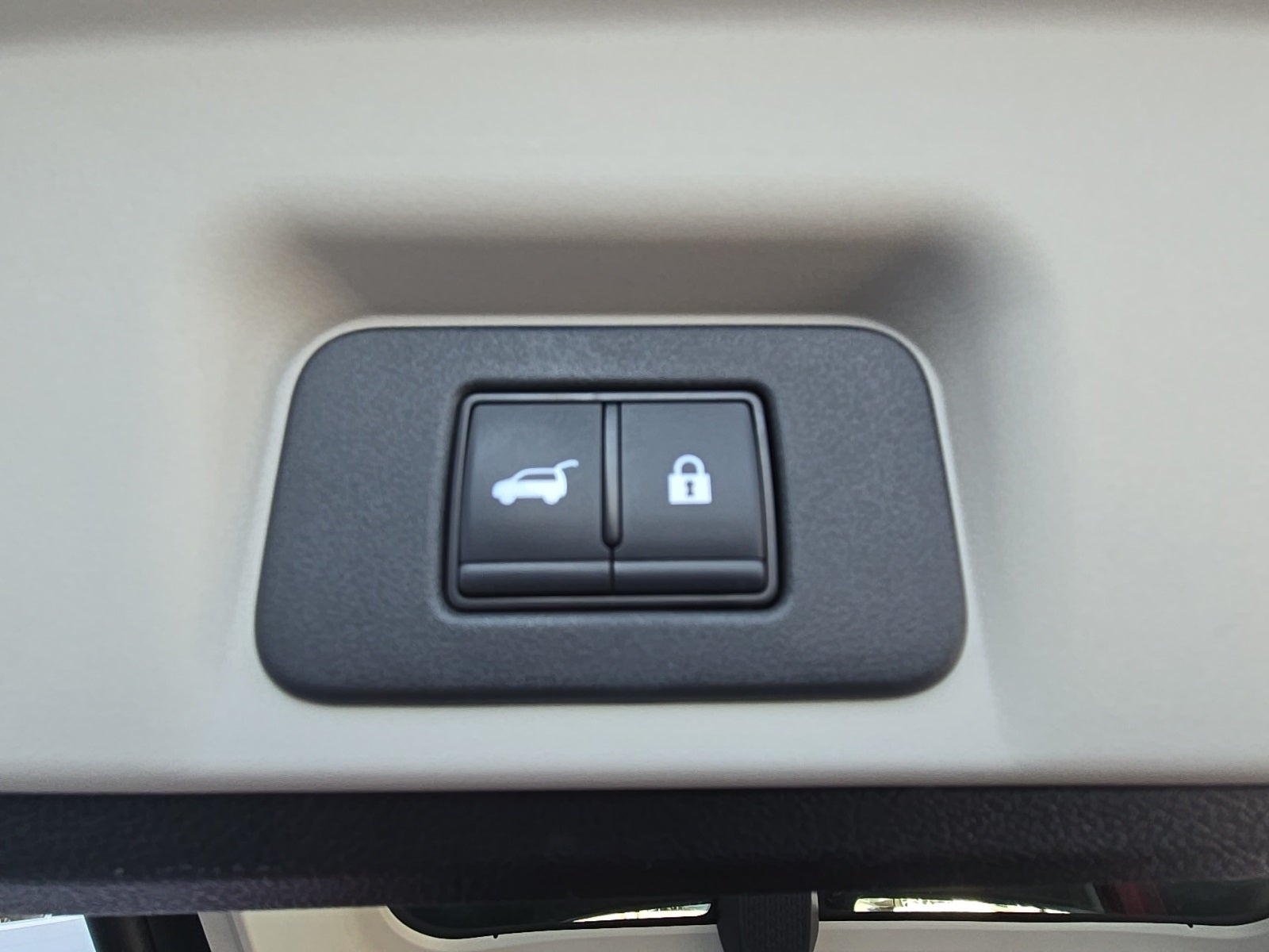 2024 Nissan Ariya PLATINUM+ e-4ORCE