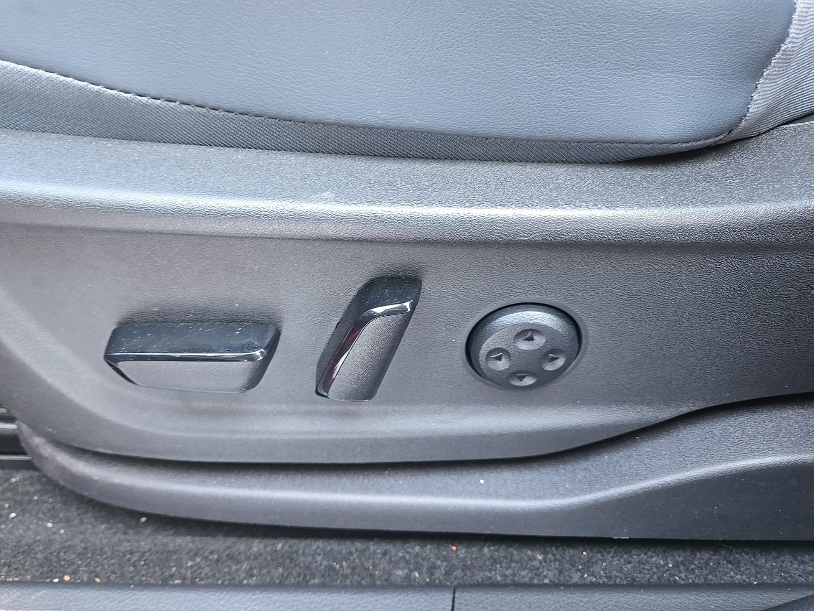 2024 Nissan Ariya PLATINUM+ e-4ORCE