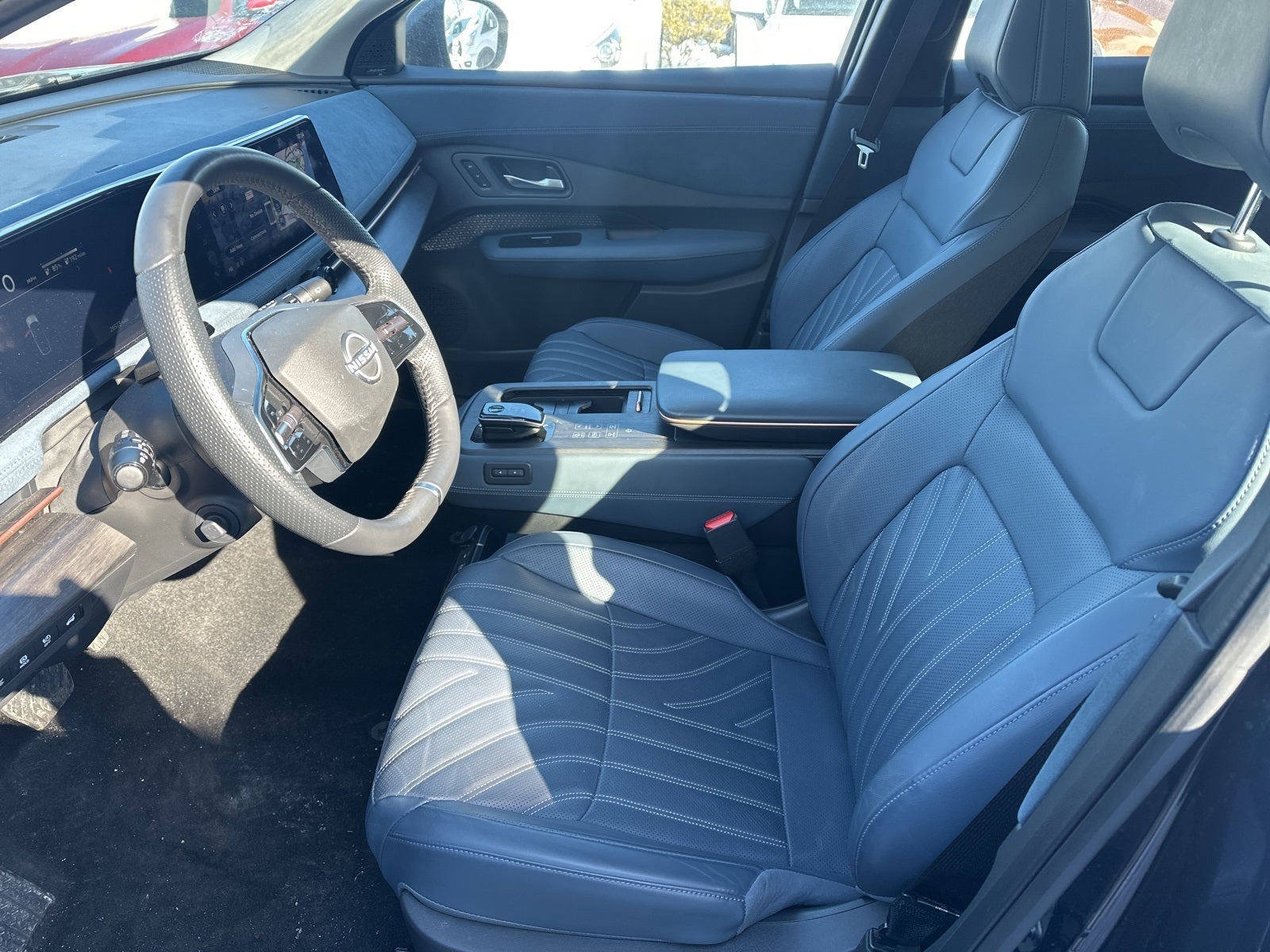 2024 Nissan Ariya PLATINUM+ e-4ORCE