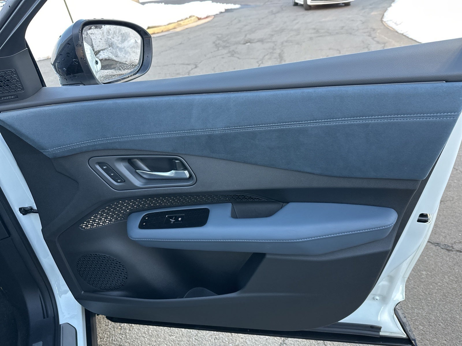 2023 Nissan Ariya PLATINUM+ e-4ORCE