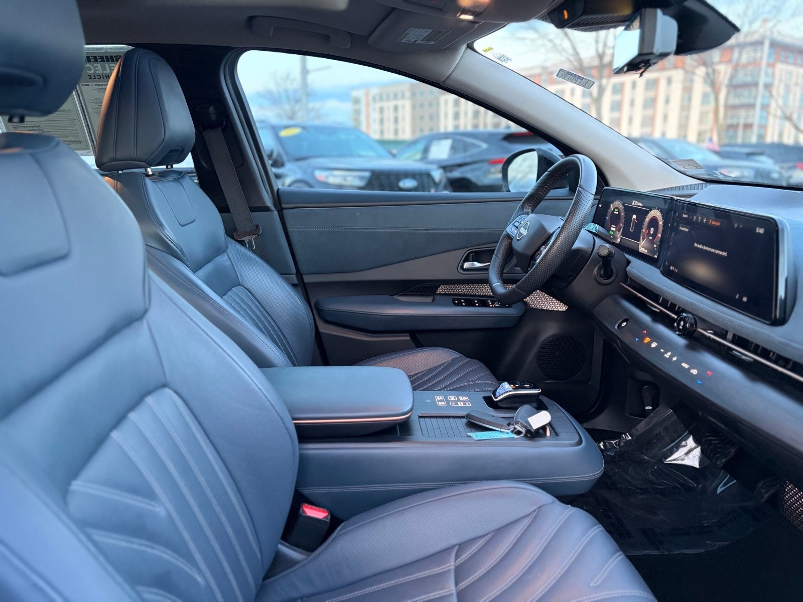 2024 Nissan Ariya PLATINUM+ e-4ORCE