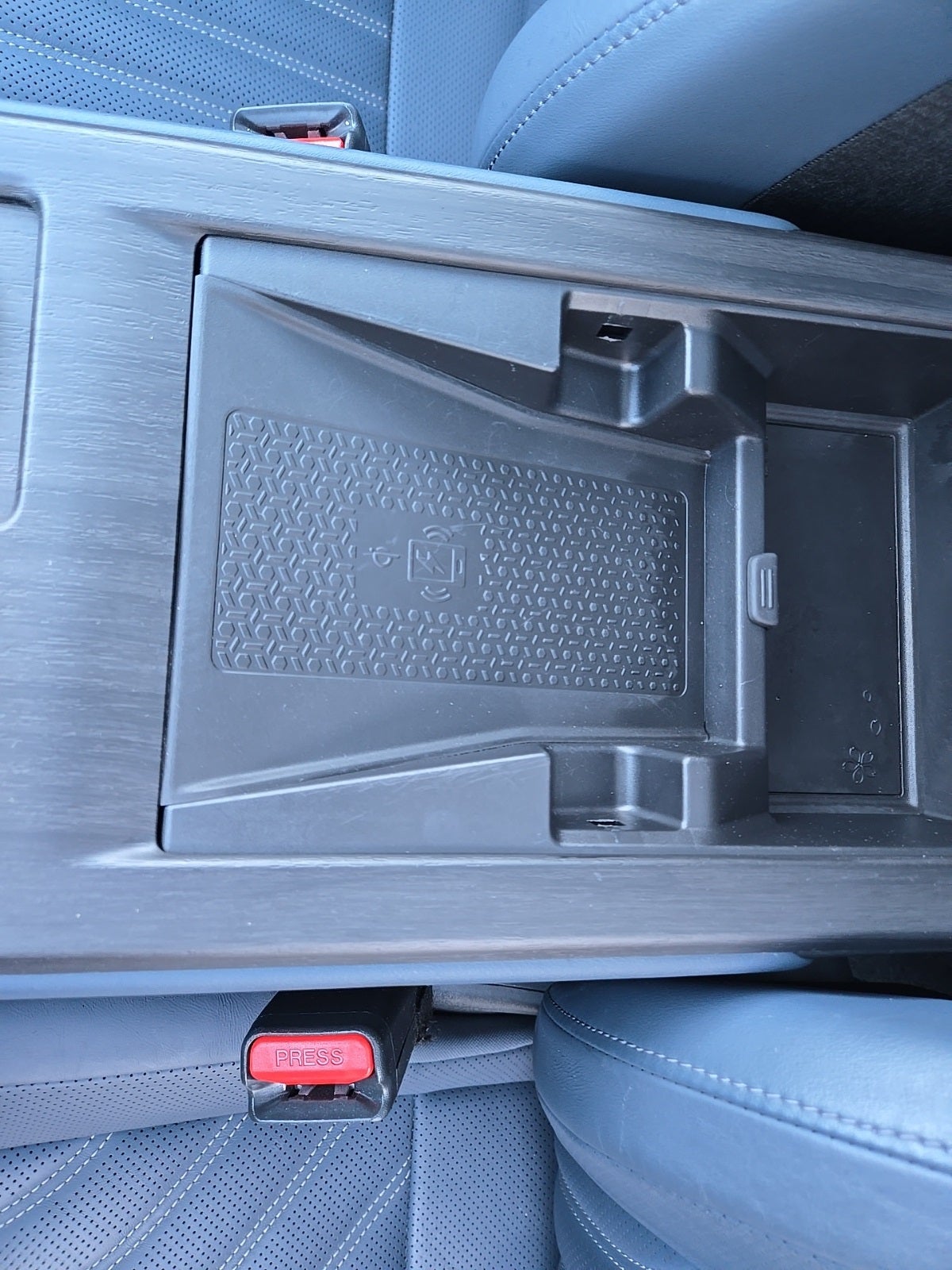 2024 Nissan Ariya PLATINUM+ e-4ORCE