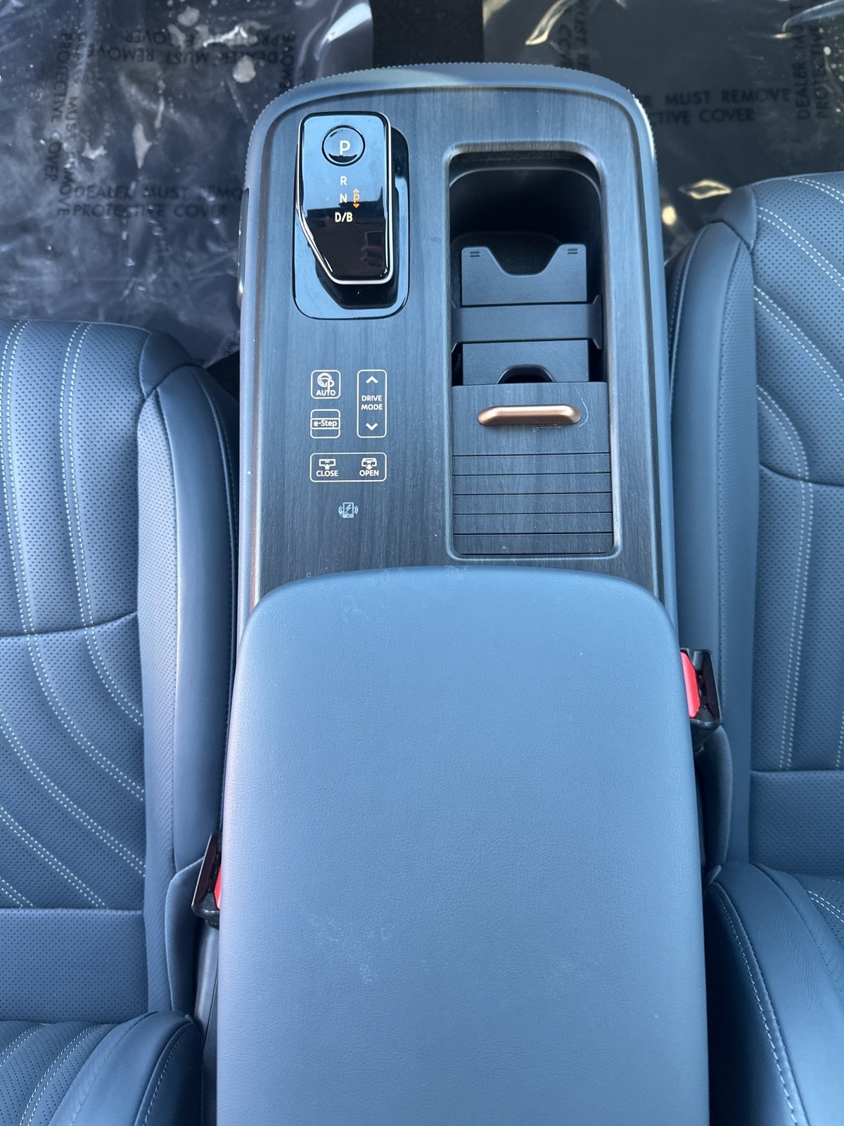 2024 Nissan Ariya PLATINUM+ e-4ORCE