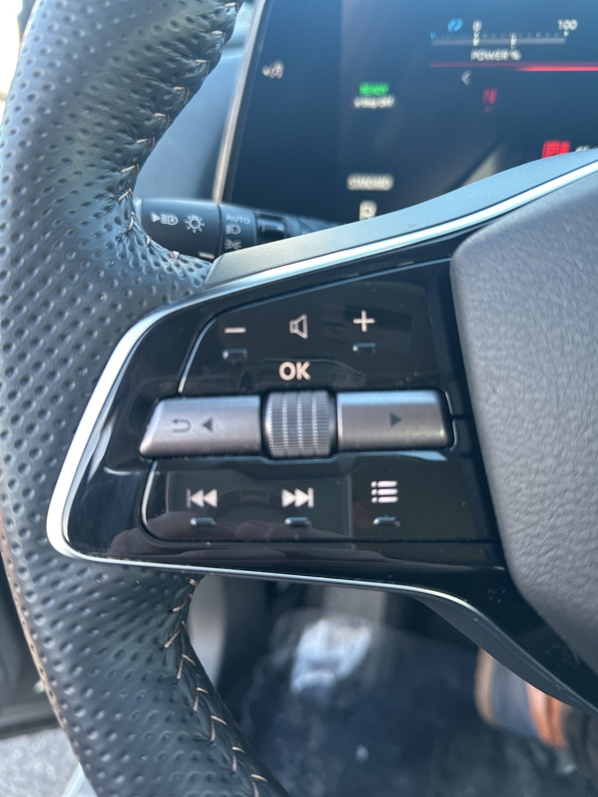 2024 Nissan Ariya PLATINUM+ e-4ORCE