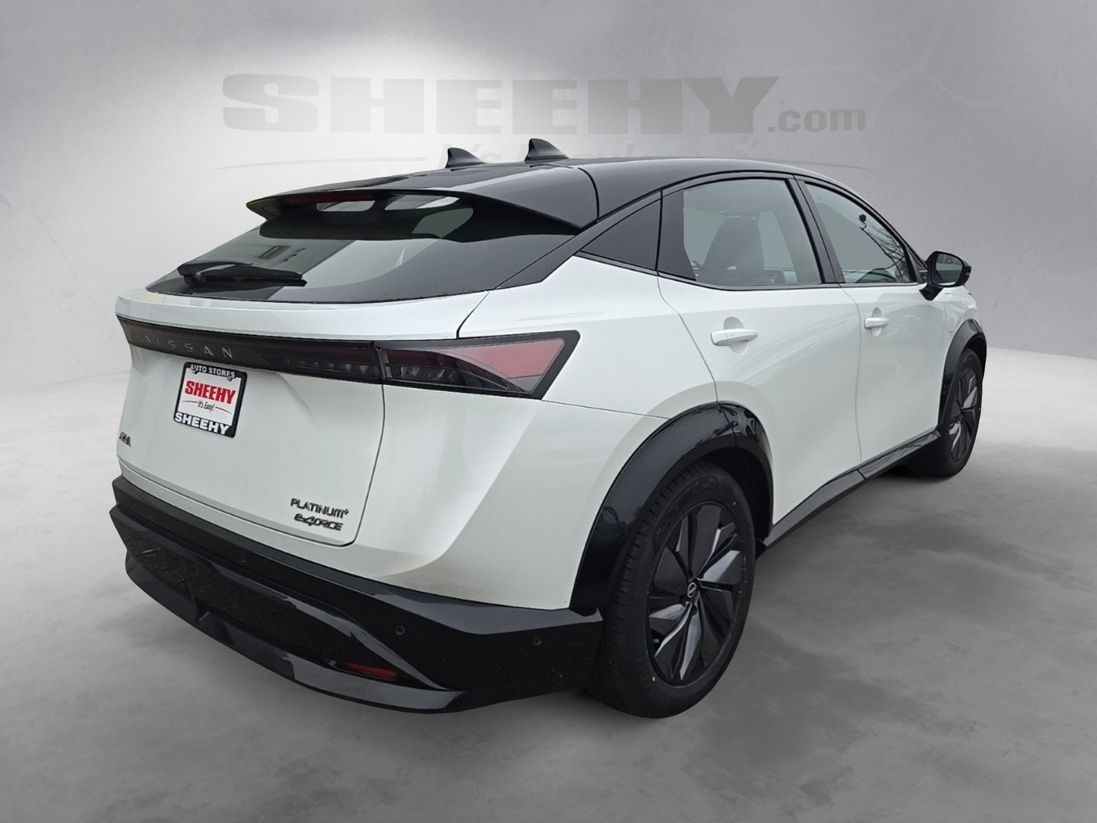 2023 Nissan Ariya PLATINUM+ e-4ORCE