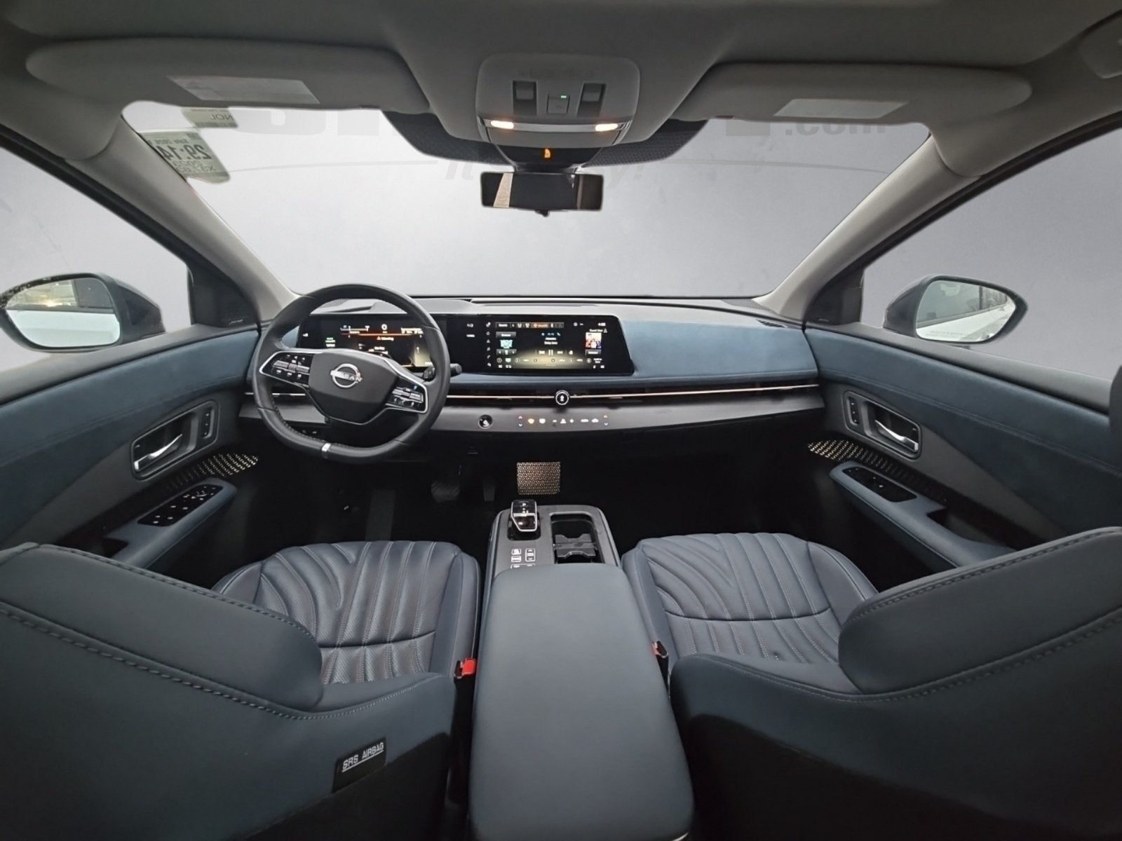 2023 Nissan Ariya PLATINUM+ e-4ORCE