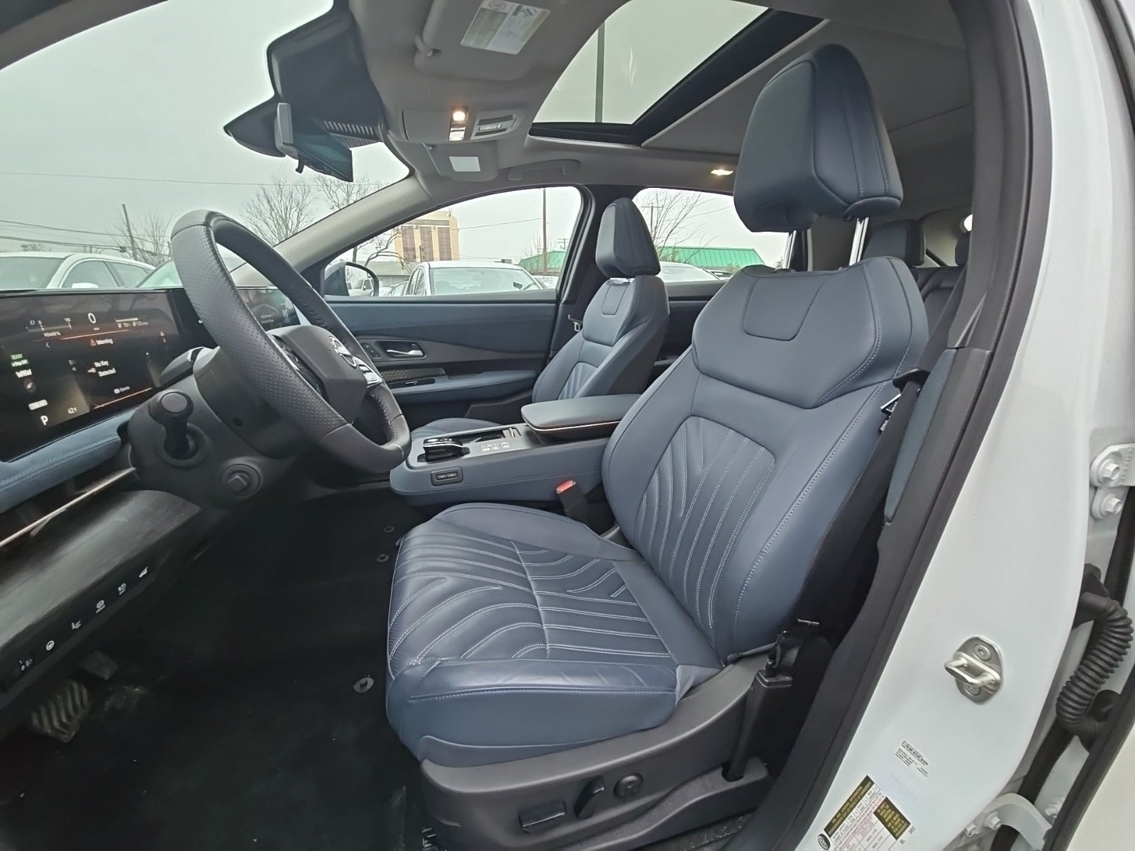 2023 Nissan Ariya PLATINUM+ e-4ORCE