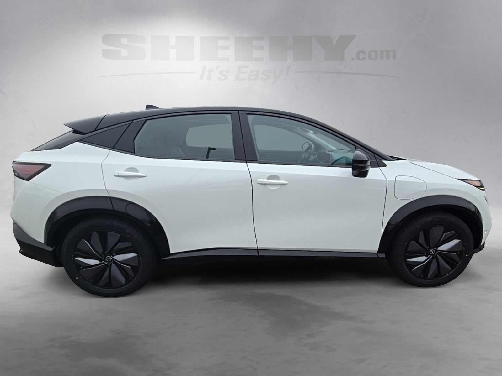 2023 Nissan Ariya PLATINUM+ e-4ORCE