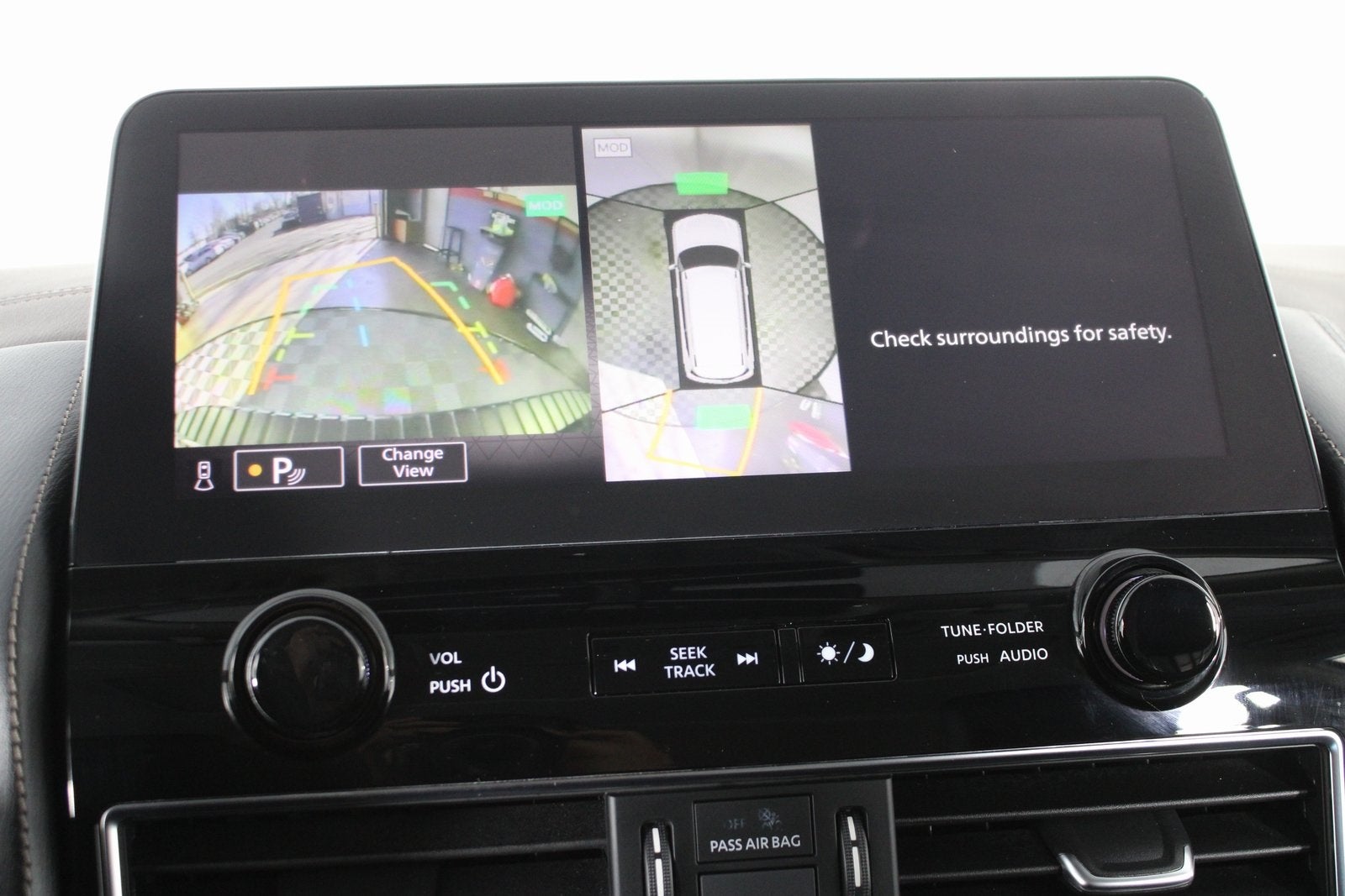 2024 Nissan Armada Platinum