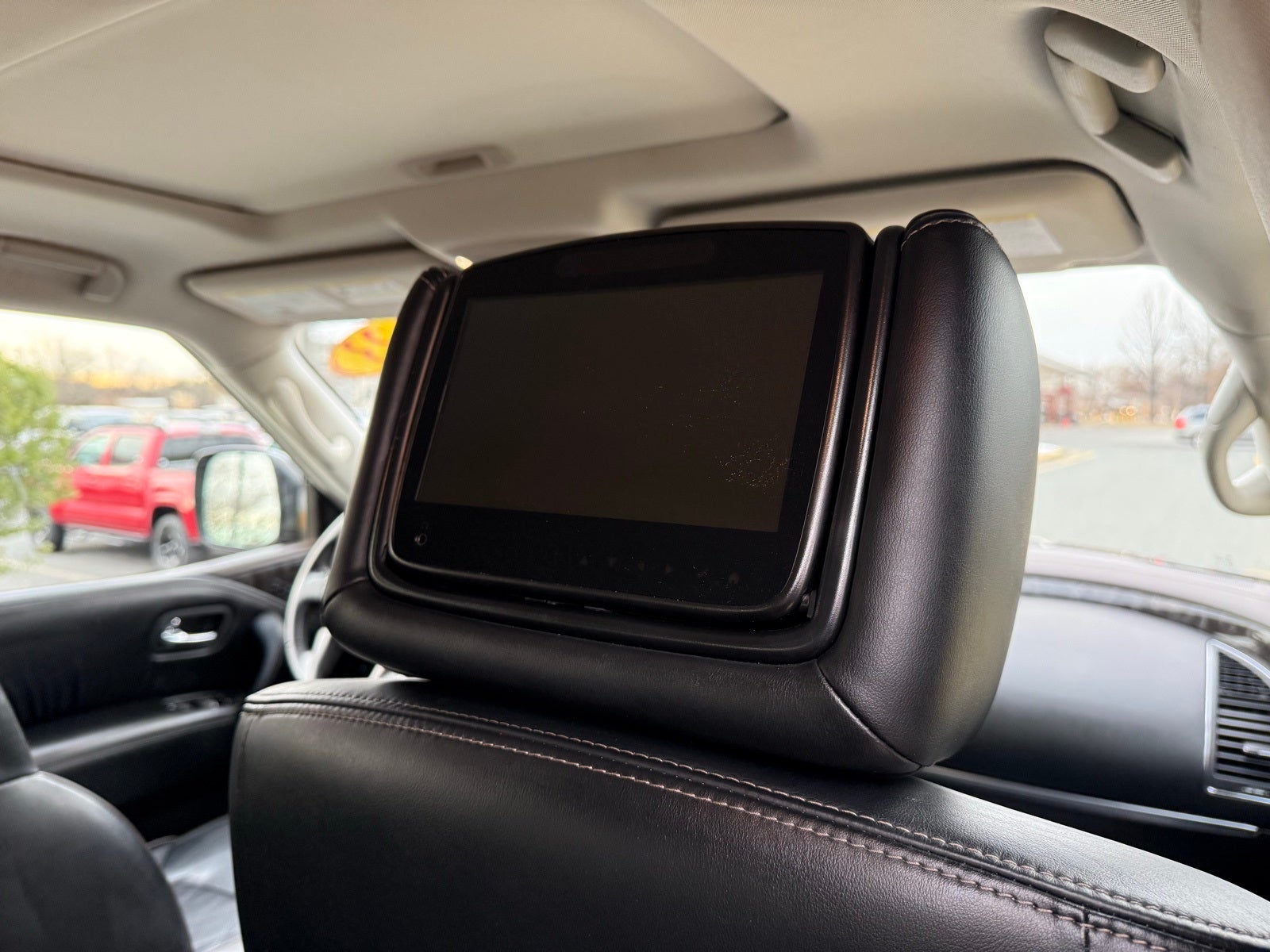 2023 Nissan Armada Platinum