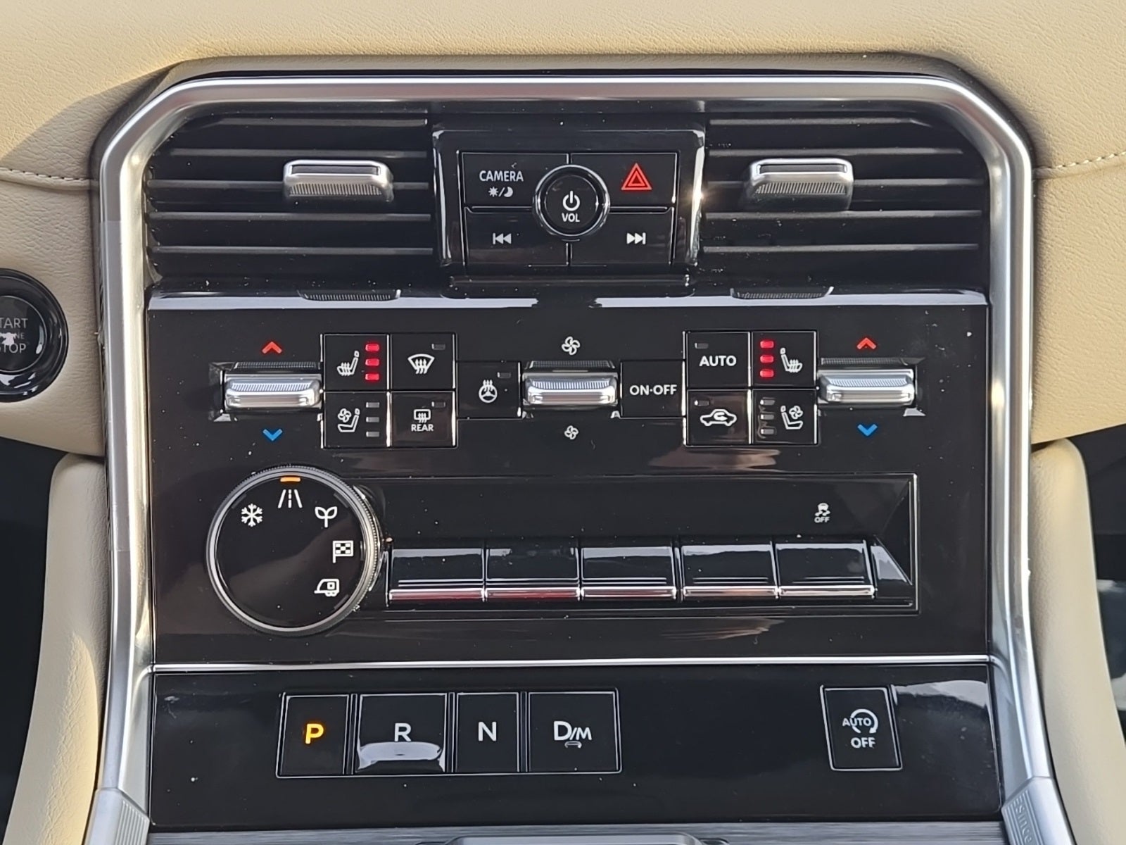 2025 Nissan Armada Platinum